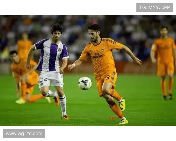 西甲焦点战皇家贝蒂斯迎战皇家社会争夺欧战席位荣耀